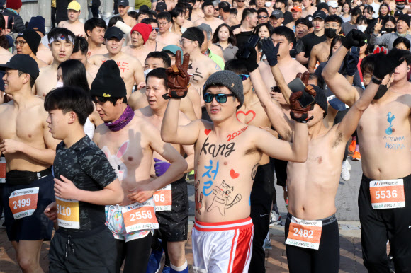 2023 대전맨몸마라톤 뛰는 참가자들