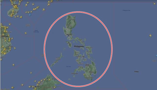 항공기 운항 중단된 필리핀 상공. 항공기들이 우회하면서 상공이 텅 비어 있다. 필리핀스타 홈페이지 캡처