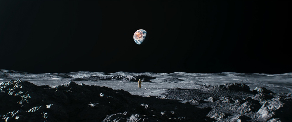 달에 혼자 남겨진 독고월(선텅)은 행성이 지구에 충돌하는 순간을 목격한다. 스튜디오디에이치엘 제공