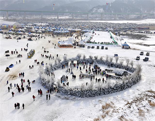 2019년 인제 빙어축제. 연합뉴스