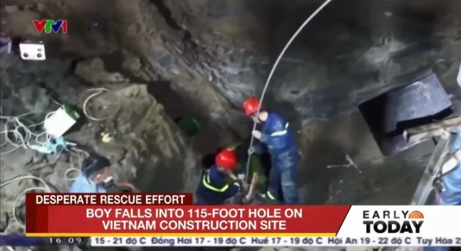베트남에서 콘크리트 기둥 안으로 추락했던 10살 소년이 사망한 것으로 추정된다고 4일(현지시간) BBC, 가디언 등 외신이 보도했다. NBC News 유튜브 캡처