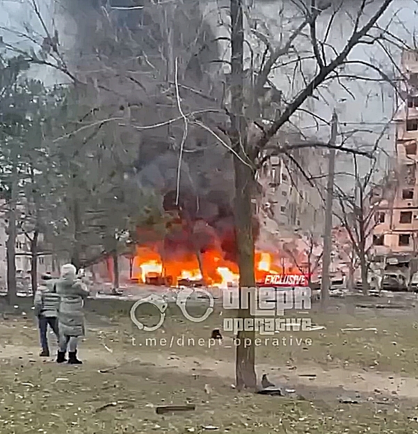 우크라이나 드니프로 아파트 공습
