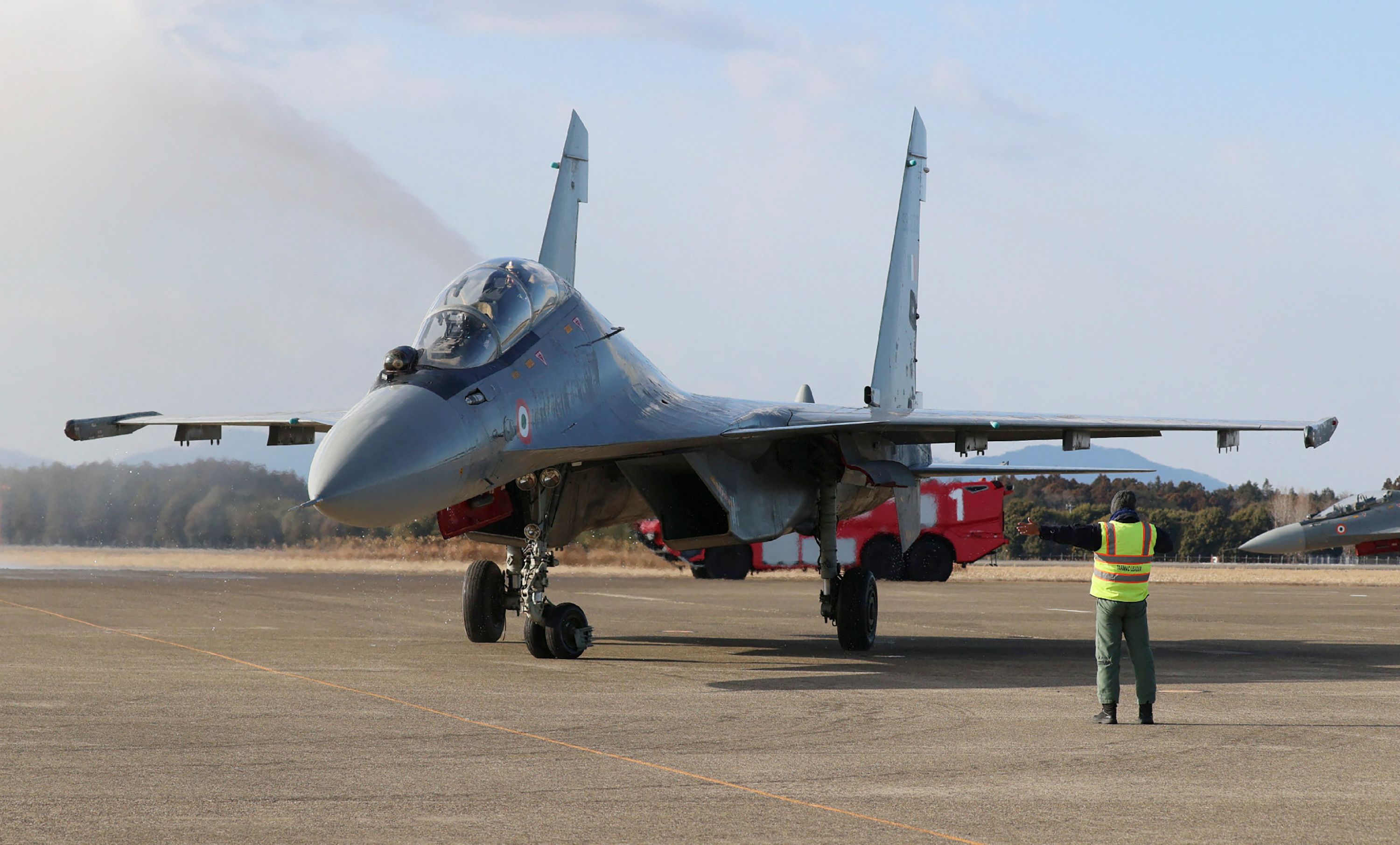 인도 Su-30 전투기가 일본과의 연합 전투기 훈련을 위해 지난 10일(현지시간) 이바라키현 햐쿠리 공군기지에 도착했다. 이바라키 AFP 연합뉴스