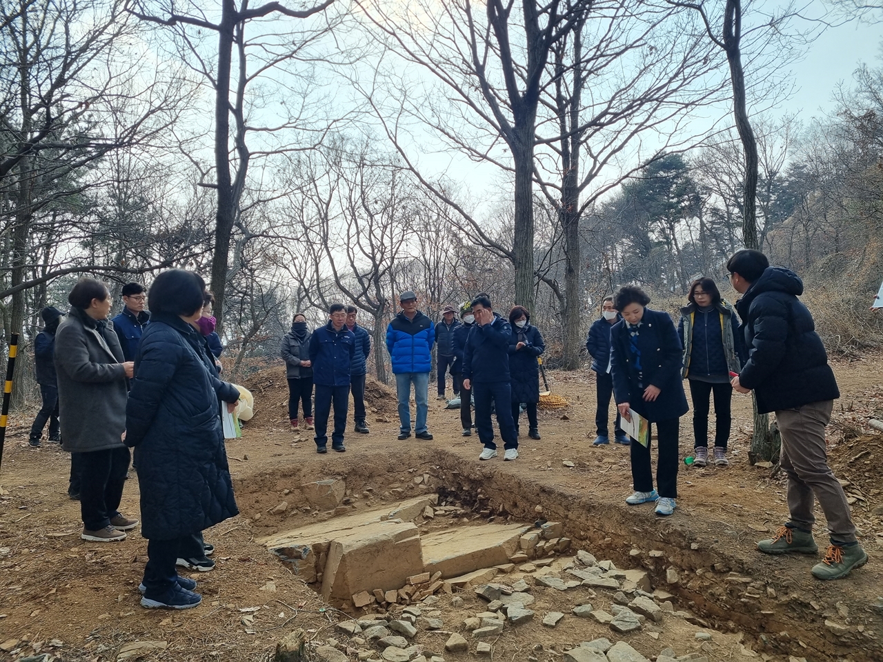 아라가야시대 쌓은 함안 안곡산성 시굴조사 현장 설명회