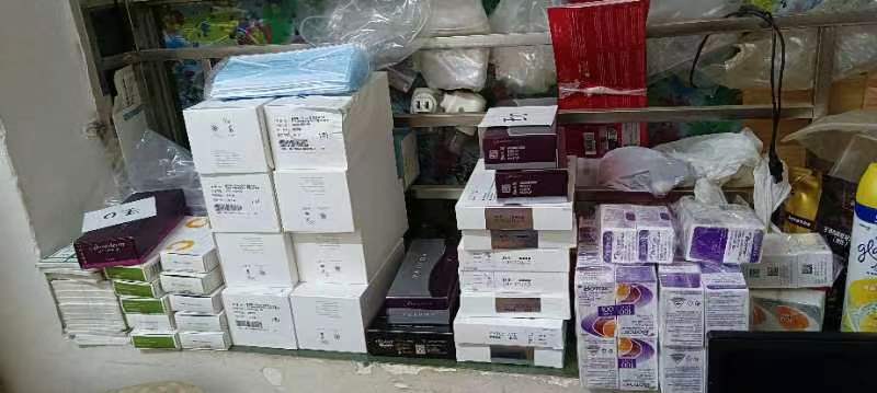 지난해 10월 25일 중국 선전시 시장관리감독국이 창고에 보관 중이던 위조 한국산 미용 의약품 을 압수했다. 압수한 제품은 국내 9개 기업에서 판매하는 미용 의약품으로 정가기준 10억원에 달했다. 특허청 제공