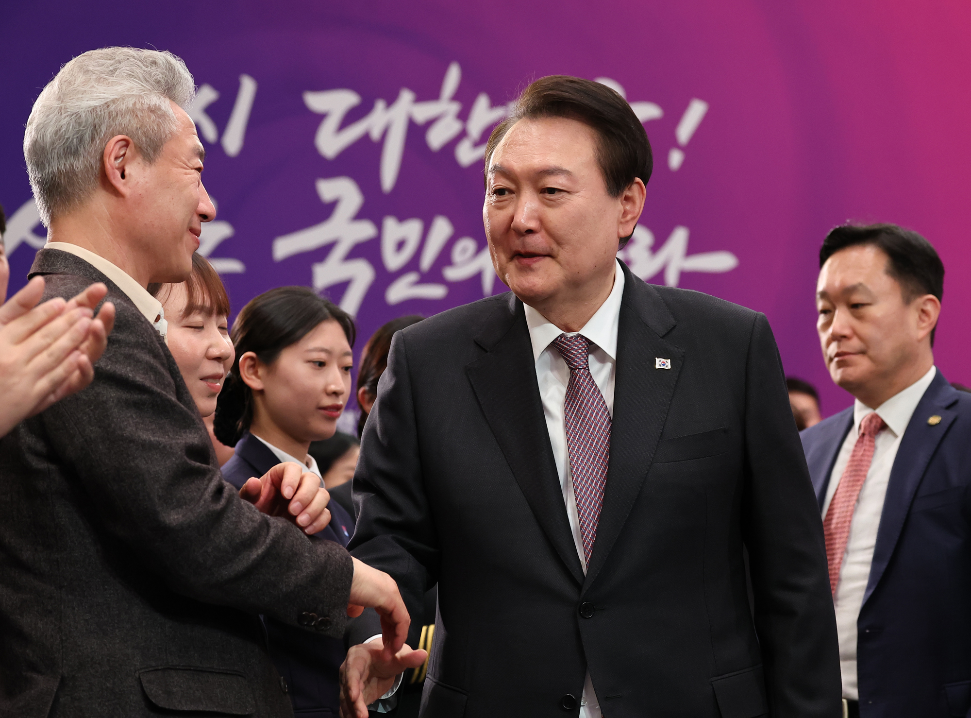 국정과제점검회의 참석한 윤석열 대통령