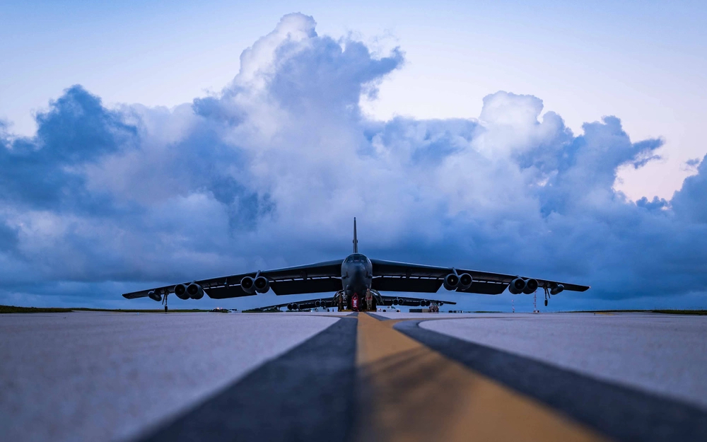 미군 인도태평양사령부가 공개한 괌 주둔 B-52H. 인태사령부 캡쳐