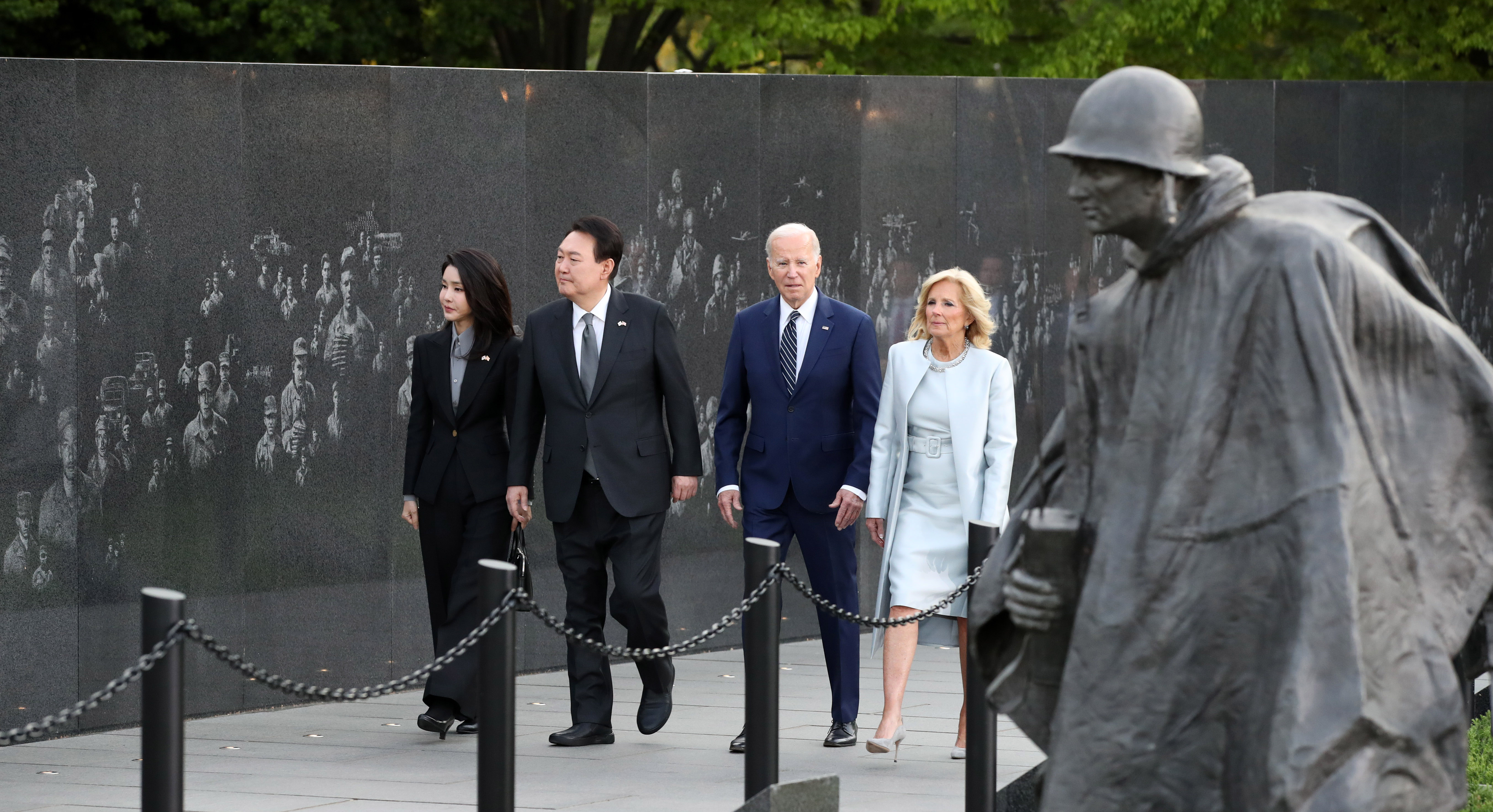 ‘혈맹 상징’ 한국전 참전 기념공원 함께 방문