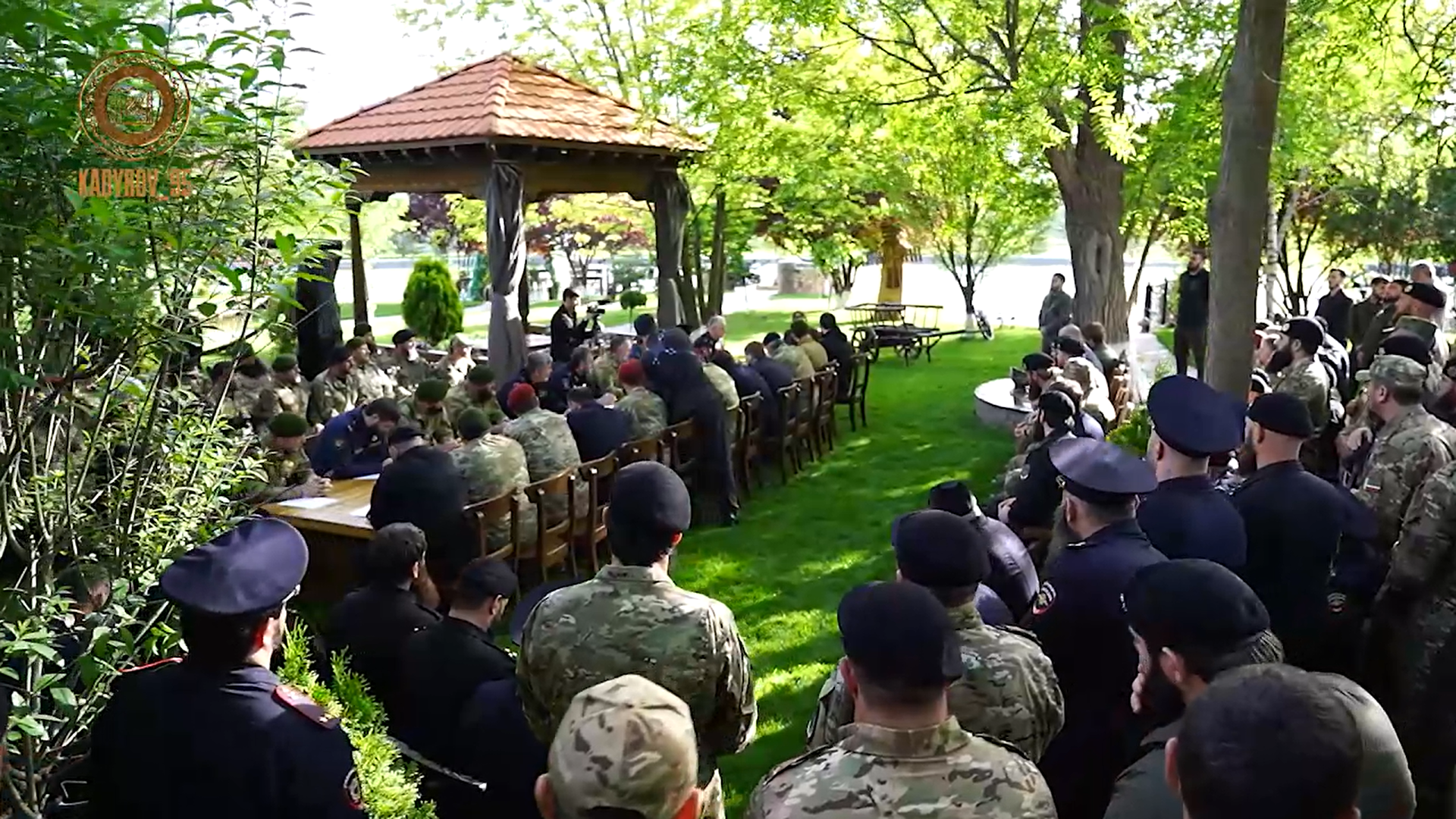 6일(현지시간) 보안군 회의를 소집한 람잔 카디로프 체첸공화국 수장. 2023.5.6 텔레그램