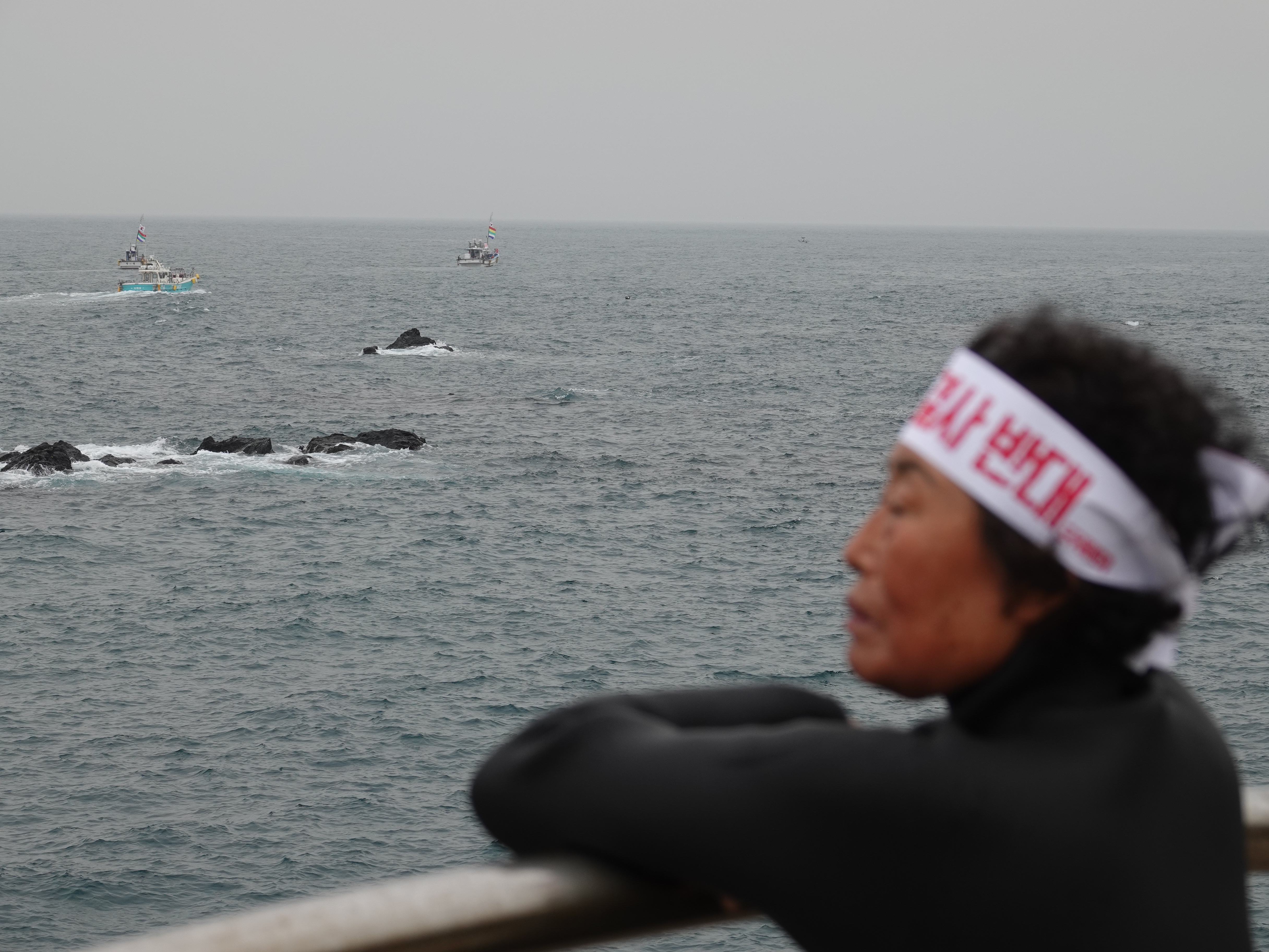 제주 해녀들, 일본 후쿠시마 핵 오염수 방류 ‘결사반대’