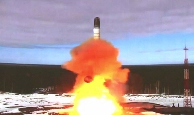 러시아가 20일(현지시간) 차세대 대륙간탄도미사일(ICBM)인 RS-28 ‘사르맛’의 첫 시험발사에 성공했다. 2022.4.20. TASS 연합뉴스