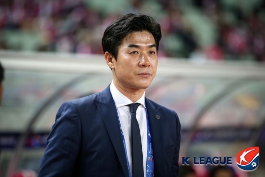윤정환 감독. 한국프로축구연맹 제공