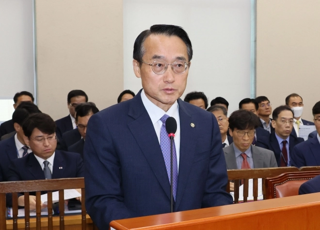 허철훈 신임 중앙선관위 사무총장.<br>연합뉴스