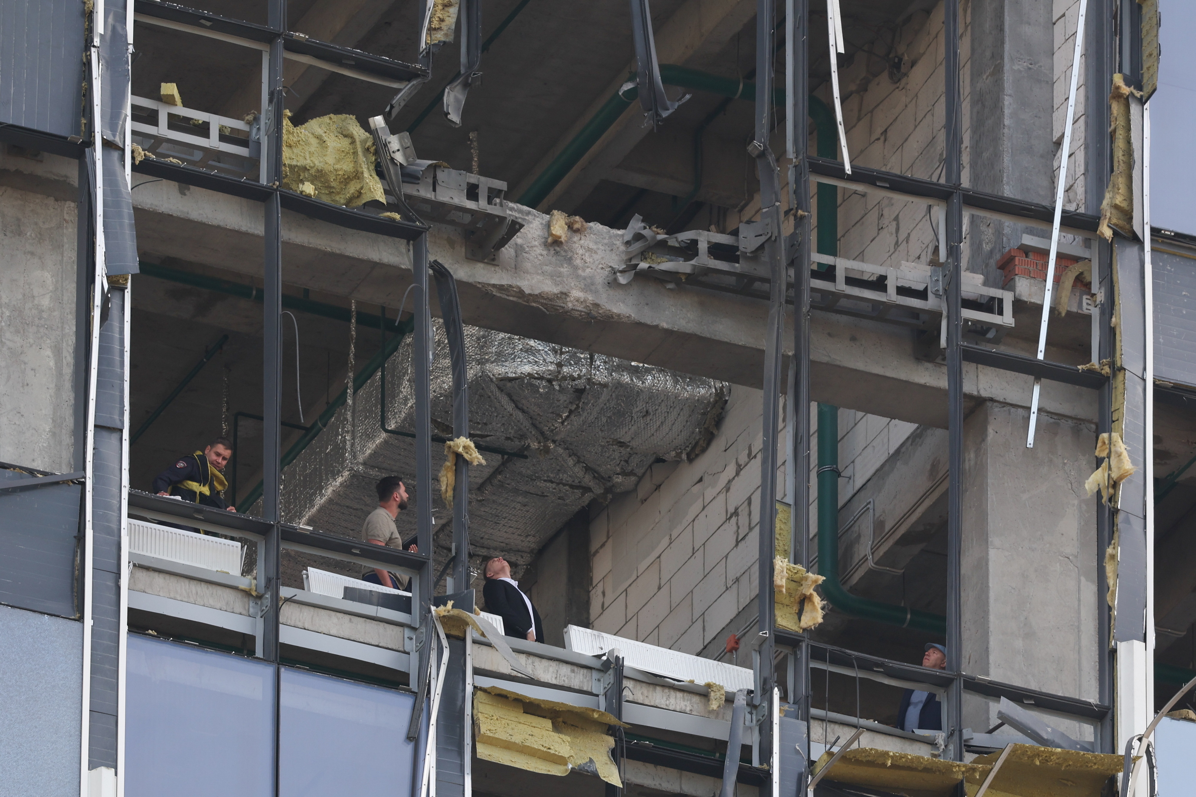 드론 공격 받은 러시아 수도 모스크바의 건물. 타스 연합뉴스