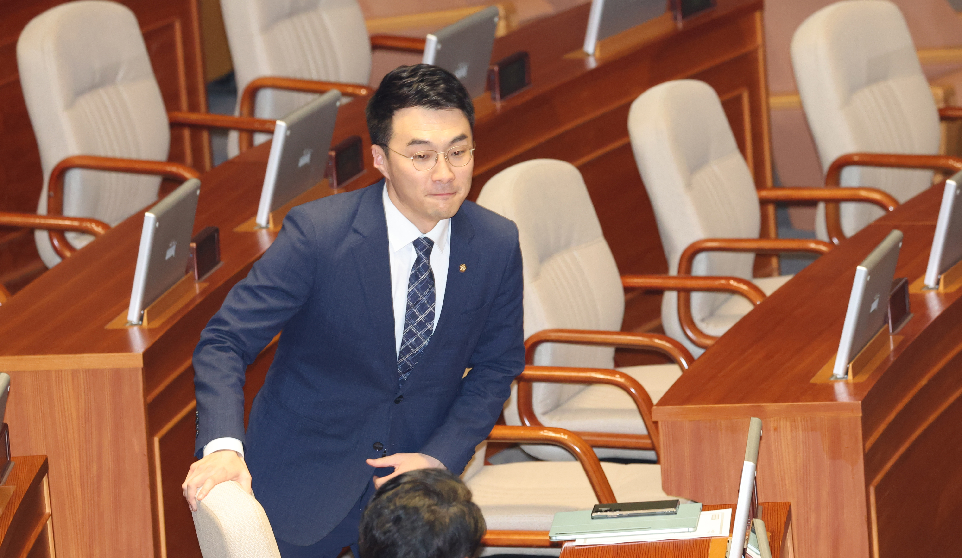 김남국 의원이 지난 27일 국회 본회의에 참석하고 있다.