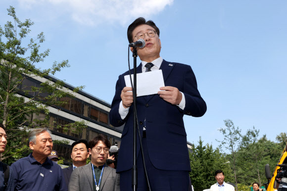 입장 밝히는 민주당 이재명 대표