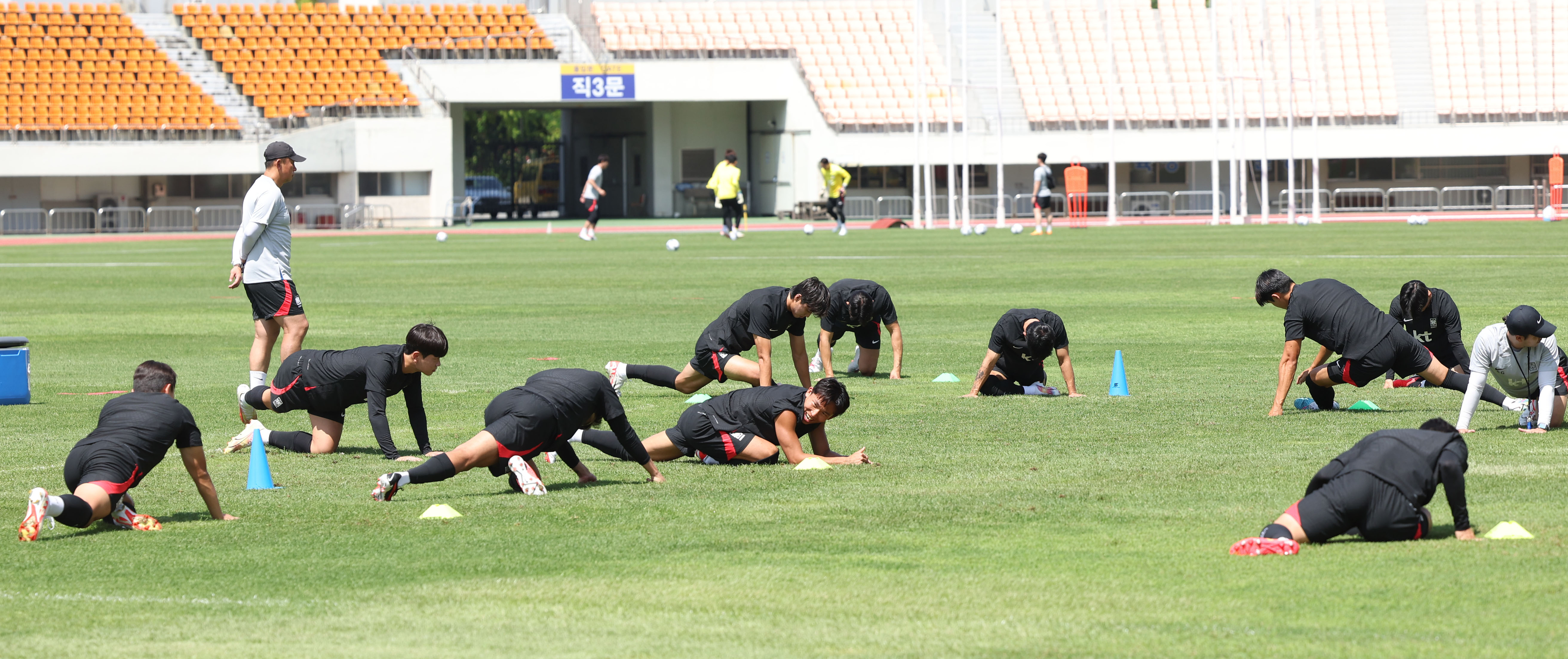 아시안게임 황선홍호 구슬땀