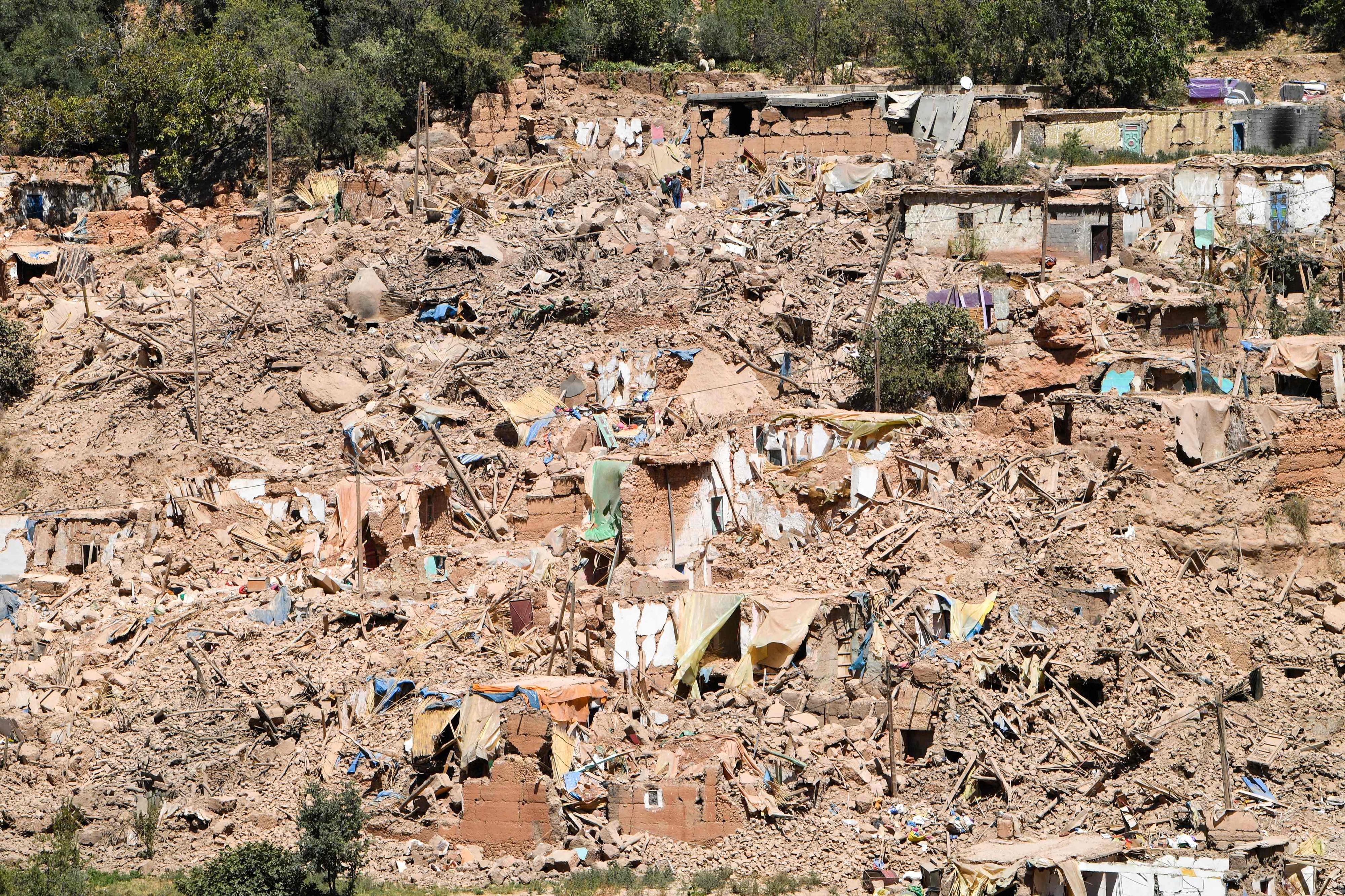 10일(현지시간) 모로코 마라케시 아다실 티흐트 마을이 지진으로 폐허가 돼 있다. 2023.9.10 AFP 연합뉴스