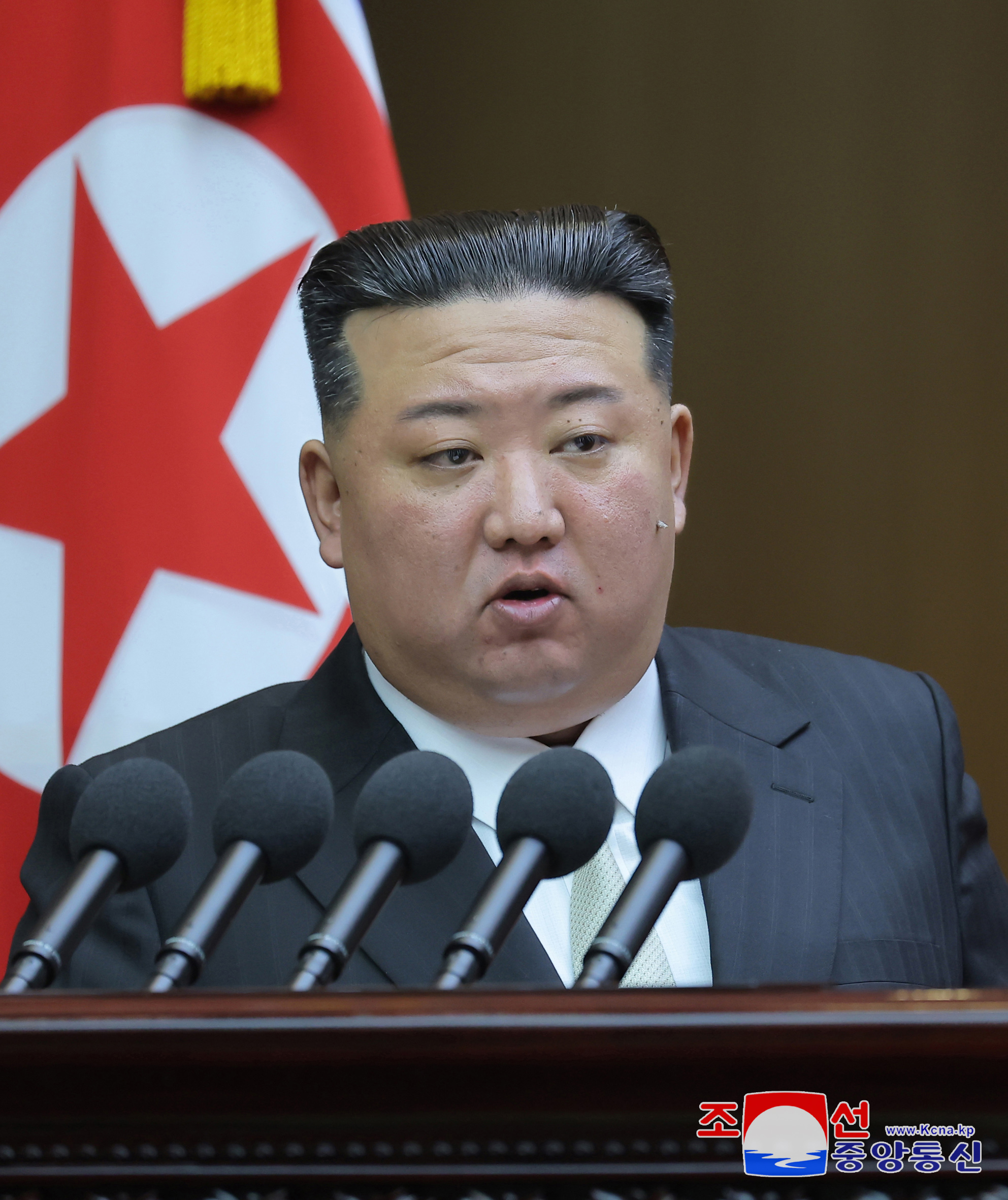 북, 핵무력정책 헌법에 명시…김정은 “반미연대 강화”