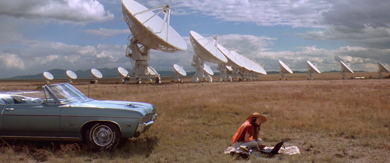 영화 ‘콘택트’(1997)는 외계 지적생명체 탐사 프로젝트인 ‘SETI’에 관해 다루고 있다. SF뿐만 아니라 실제 과학에서도 외계인과 외계문명을 찾기 위한 연구를 하고 있다.  워너브라더스 제공