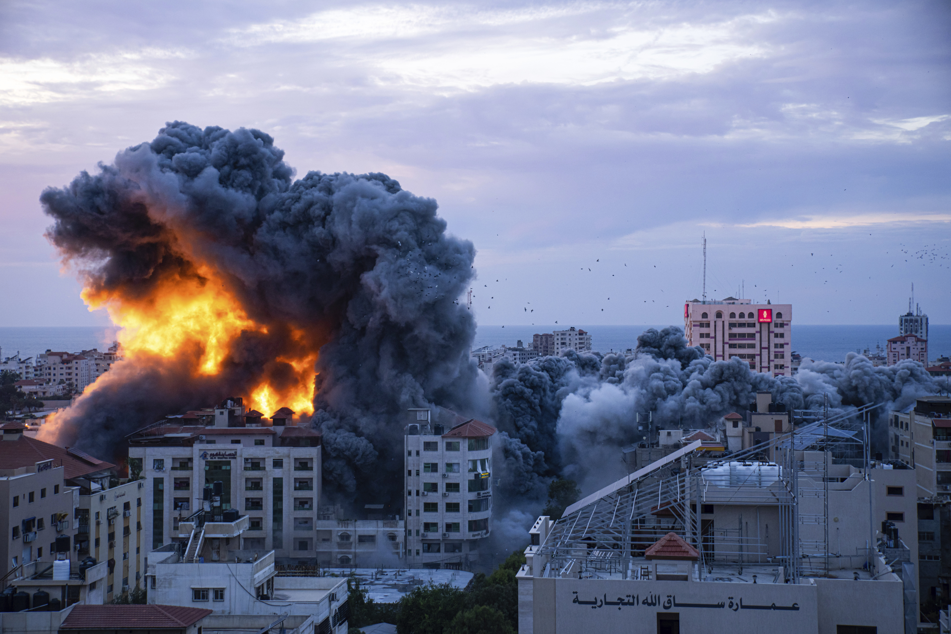 가자지구에 보복 공습한 이스라엘