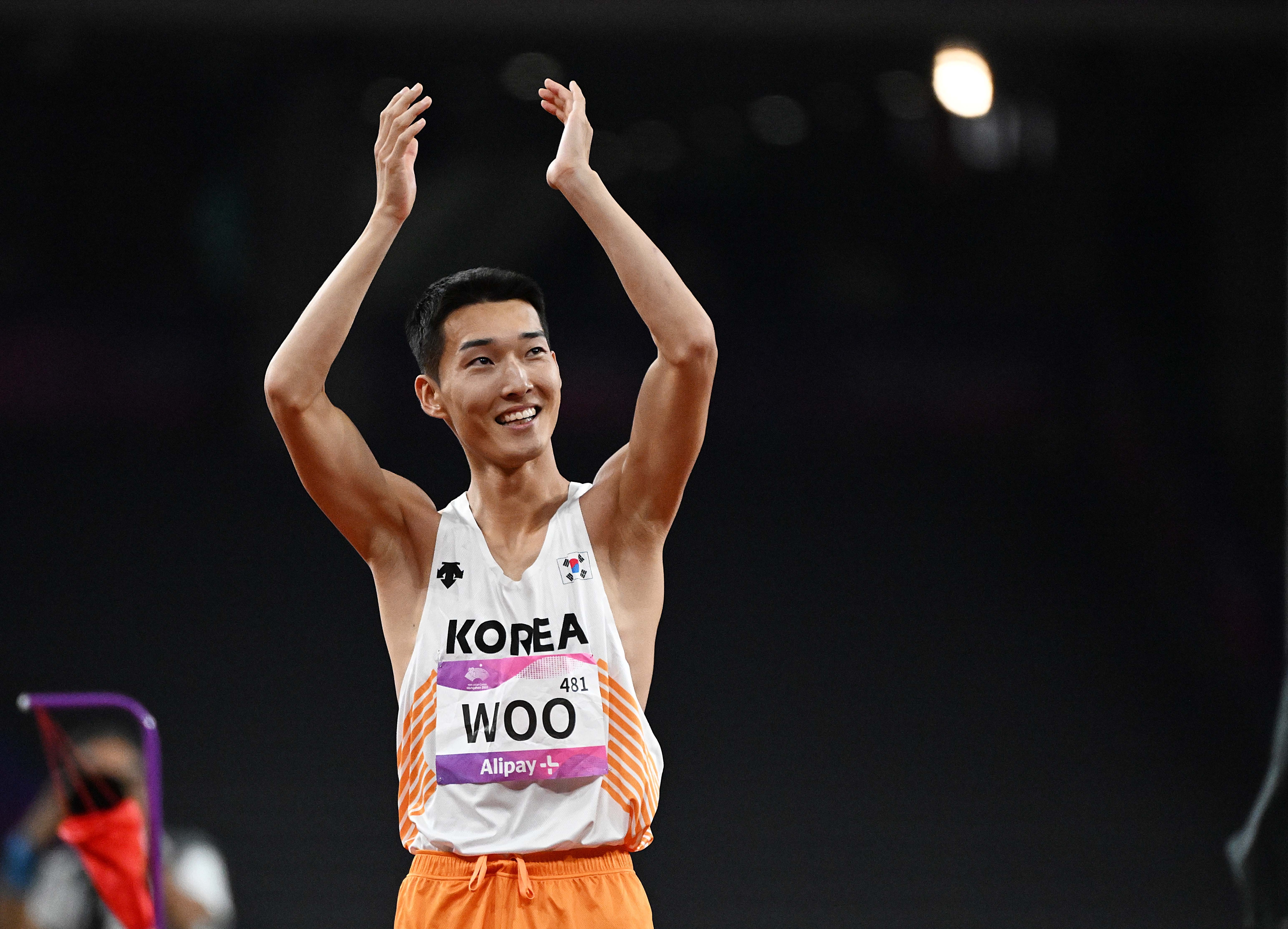최근 막을 내린 2022 항저우아시안게임 남자 높이뛰기에서 은메달을 따낸 우상혁. 오장환 기자