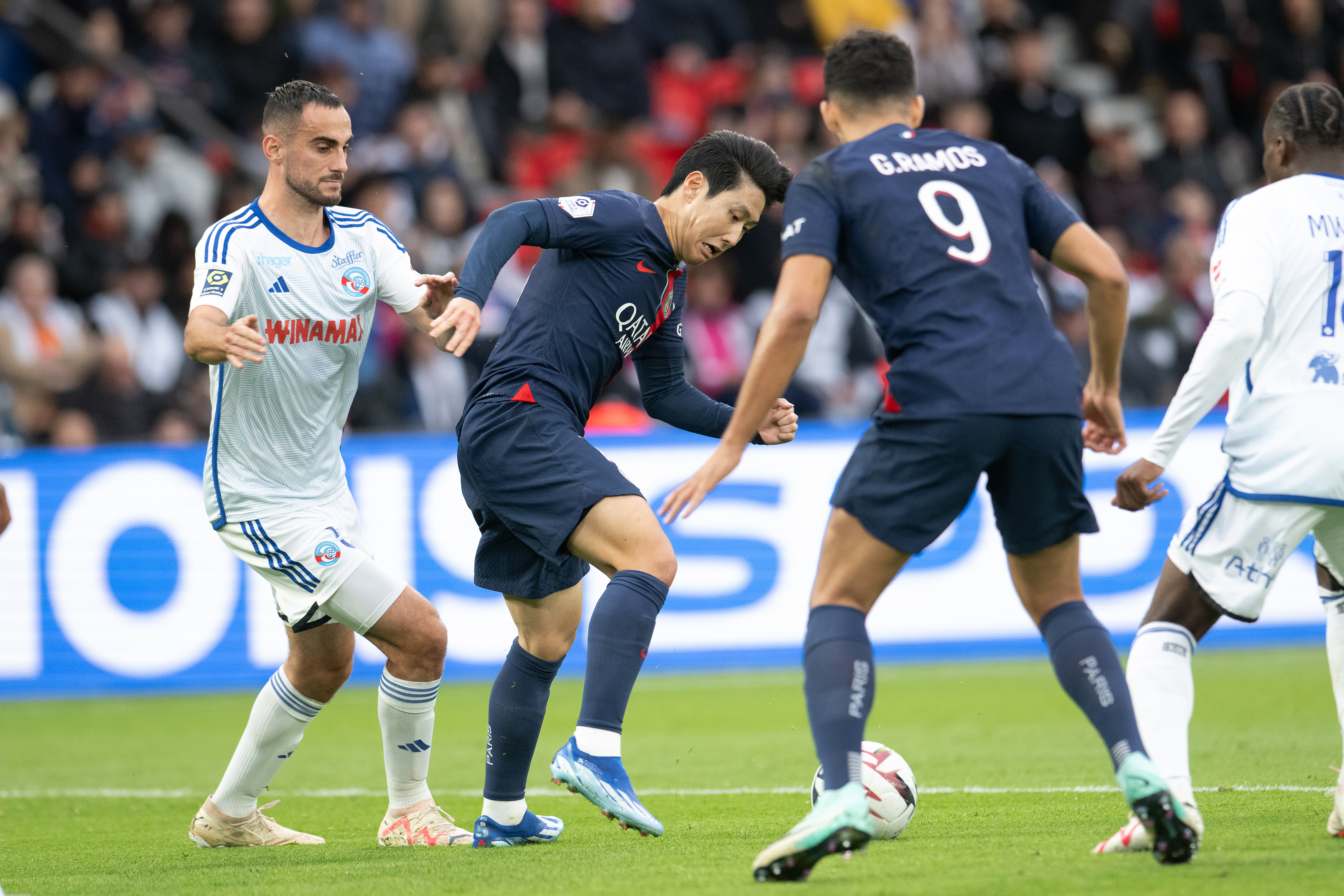 PSG 복귀, 공 다루는 이강인