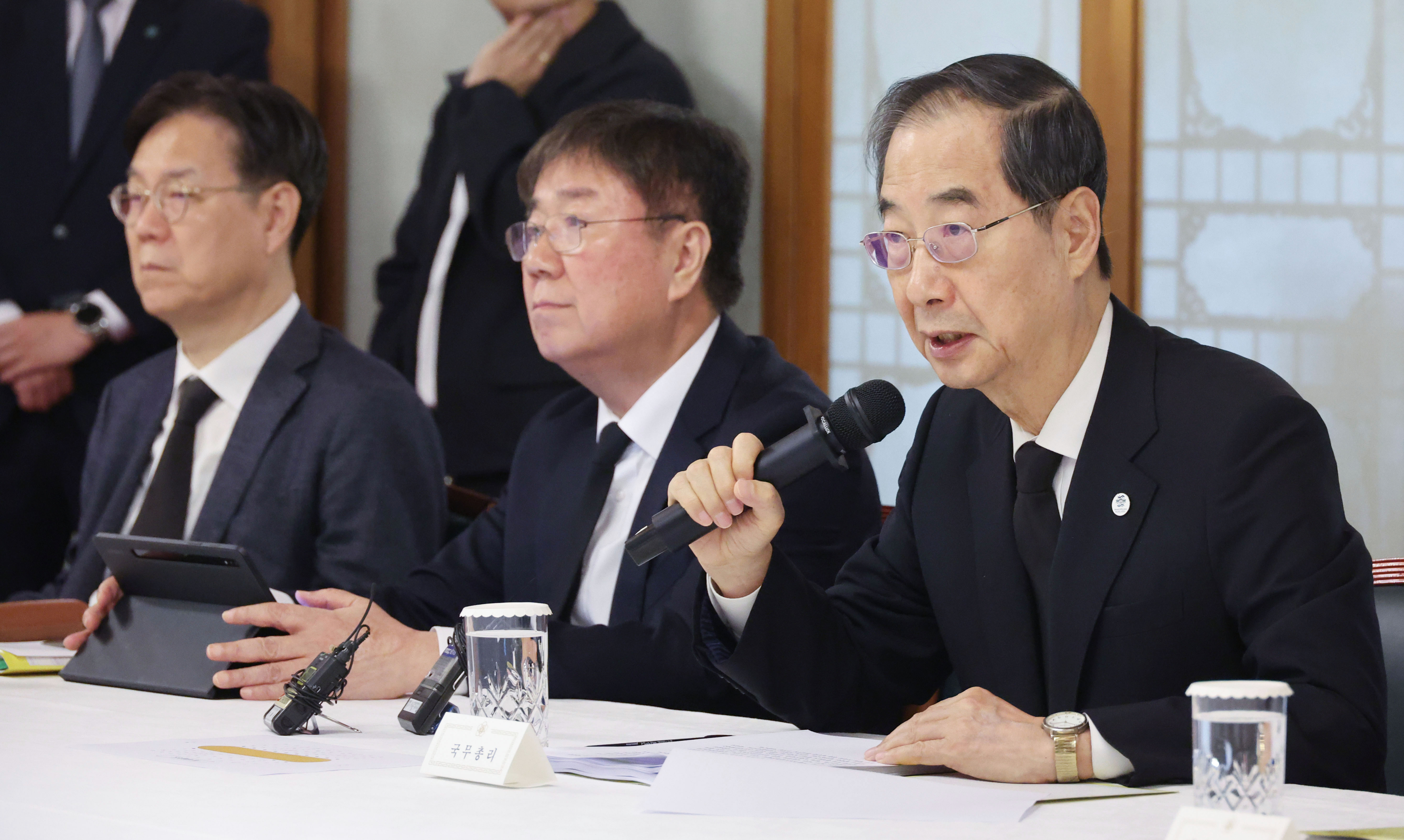 29일 오전 서울 종로구 국무총리 공관에서 열린 제14차 고위당정협의회에서 한덕수 국무총리가 발언하고 있다. 2023.10.29 오장환 기자