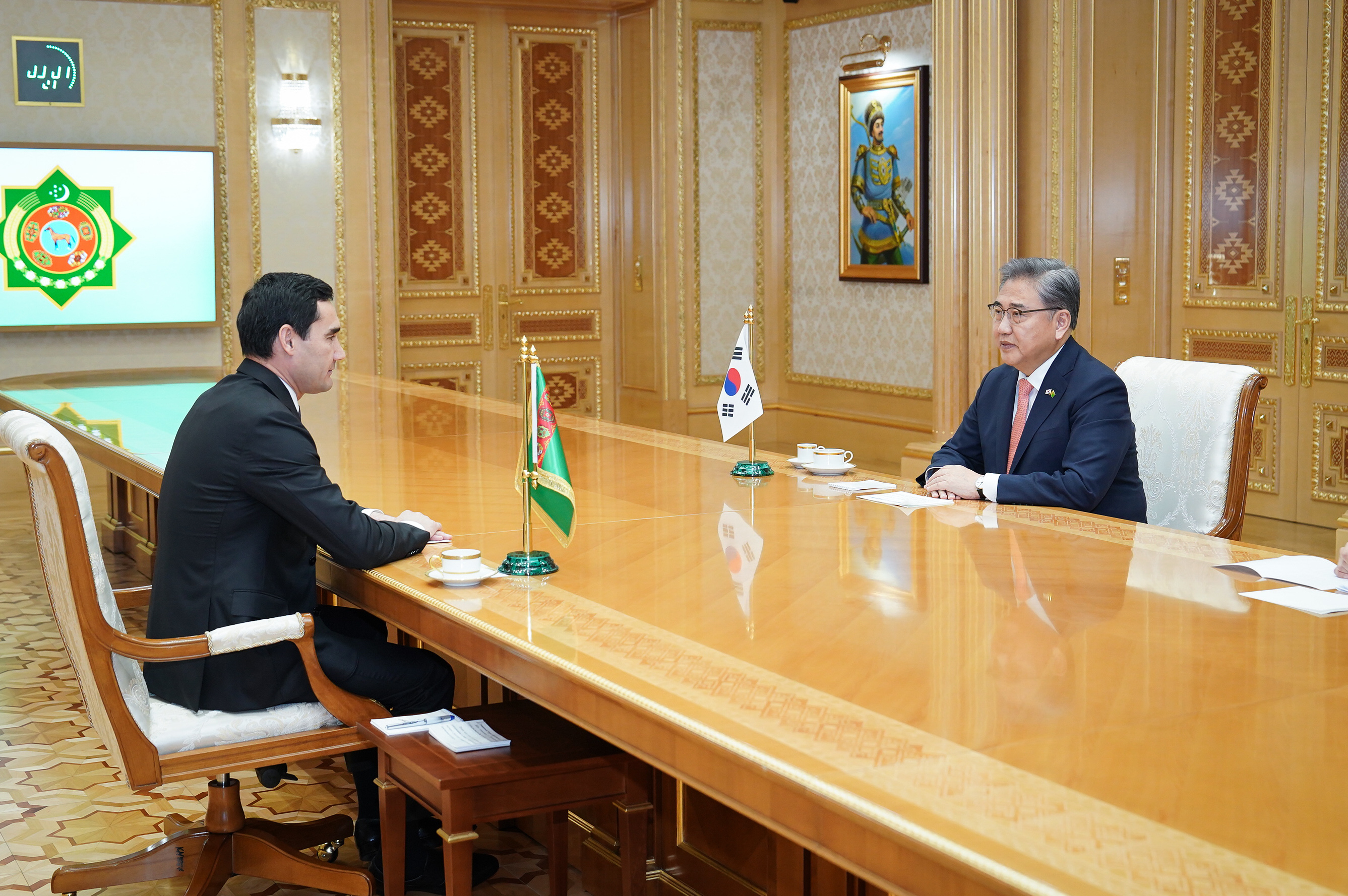 박진 외교부 장관, 투르크메니스탄 대통령 예방