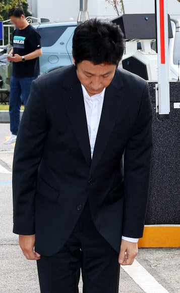 경찰에 재출석하는 이선균