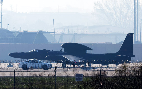 이륙 준비하는 U-2S