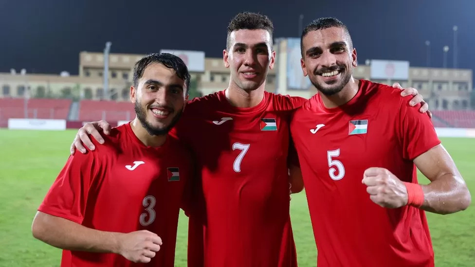 왼쪽부터 아흐메드 쿨랍, 칼레드 알나브리스, 이브라힘 아부이메이르. 팔레스타인 축구협회 제공