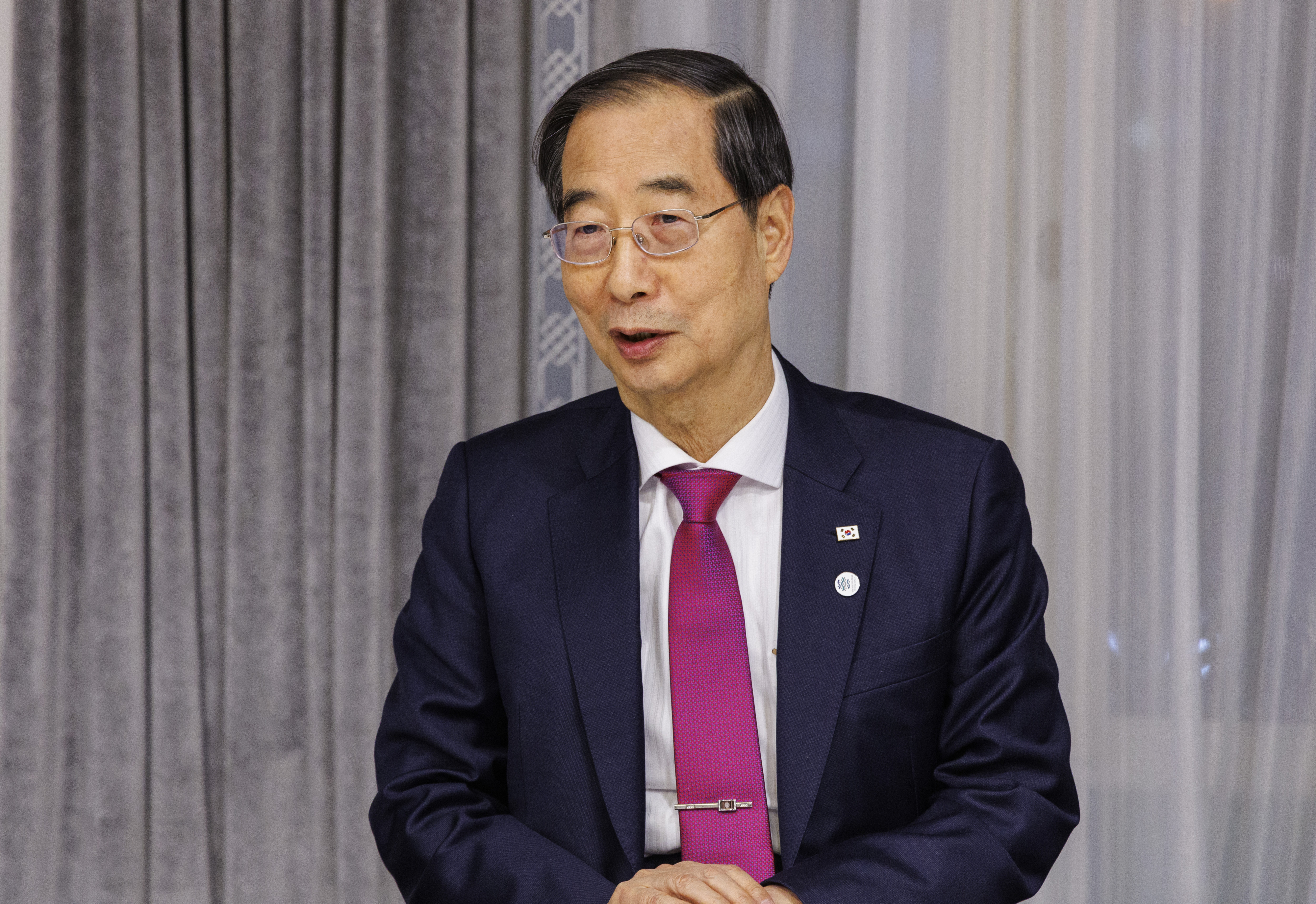 부산 세계박람회 막바지 유치 활동 설명하는 한덕수 총리
