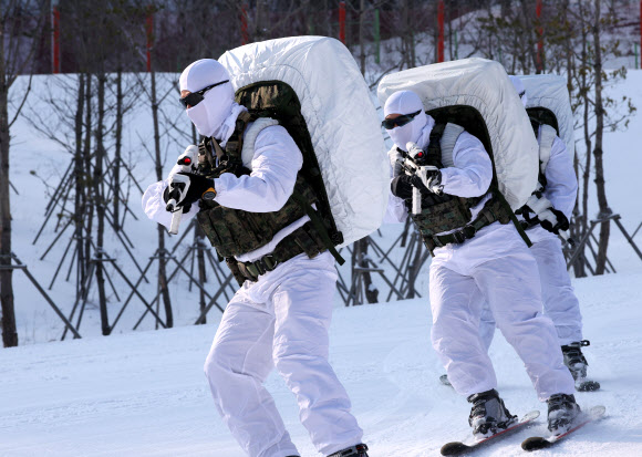 특전사 설한지 극복훈련