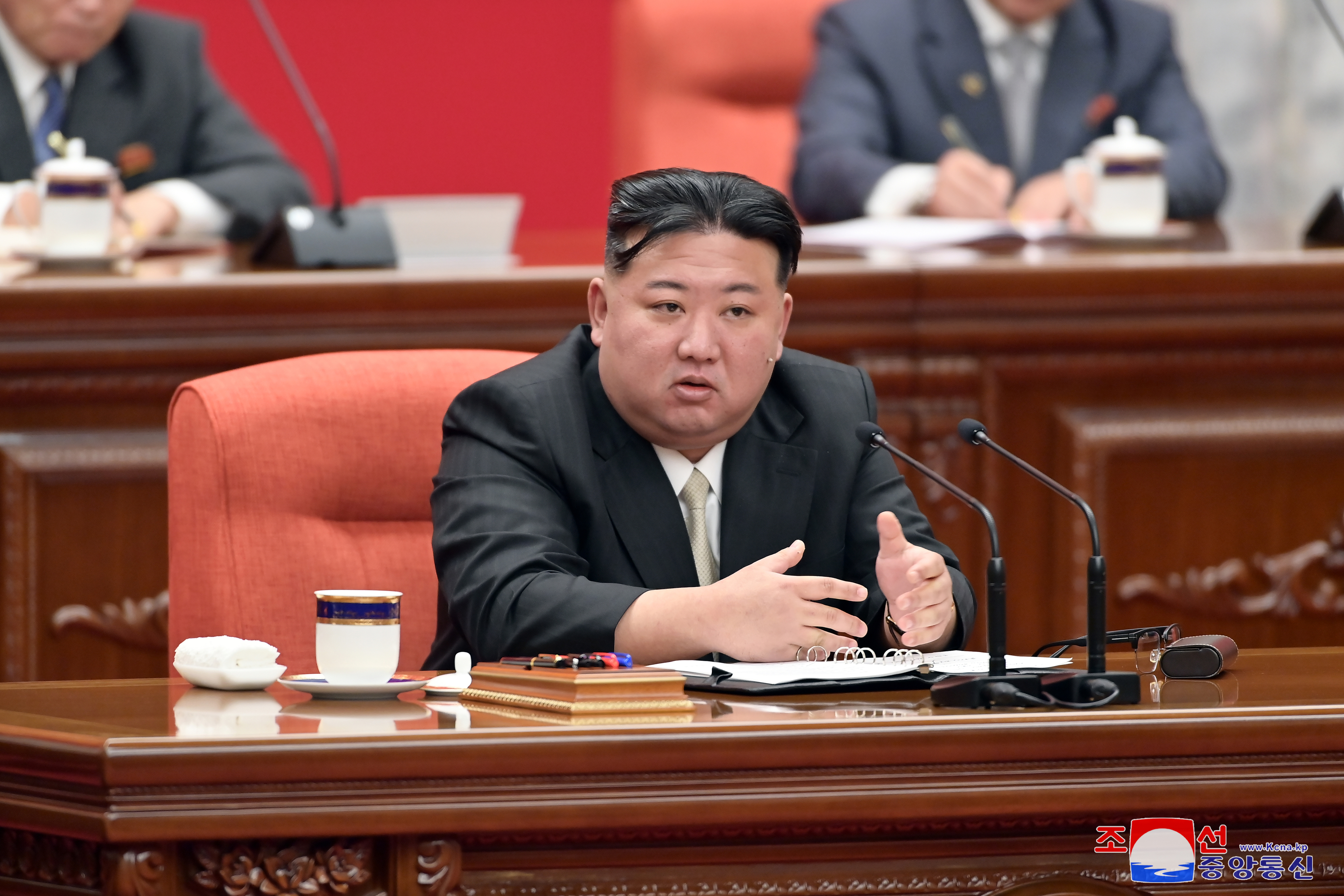 북한 연말 전원회의 종료 ‘2024년도 투쟁과업’ 제시