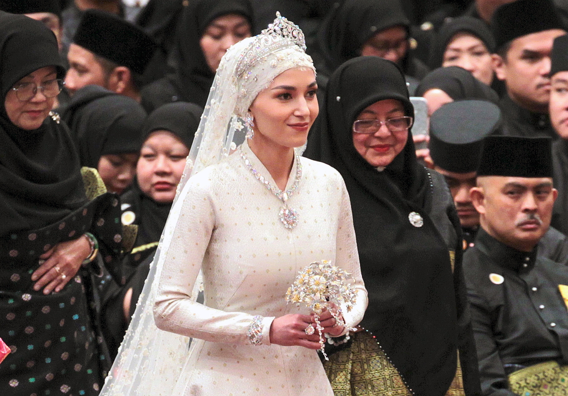 압둘 마틴 브루나이 왕자 약혼녀 아니샤 로스나 이사 칼레빅. EPA 연합뉴스