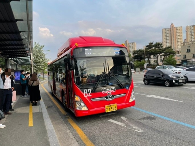 세종시에서 운행 중인 BRT 차량. 시 제공