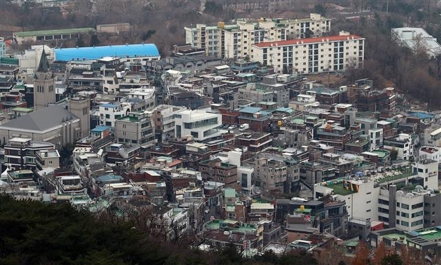 서울 남산에서 바라본 서울 아파트 단지의 모습. 뉴스1 자료사진