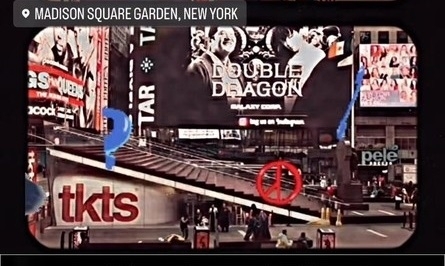 미국 뉴욕 타임스스퀘어 전광판에 등장한 지드래곤. 갤럭시코퍼레이션 제공.