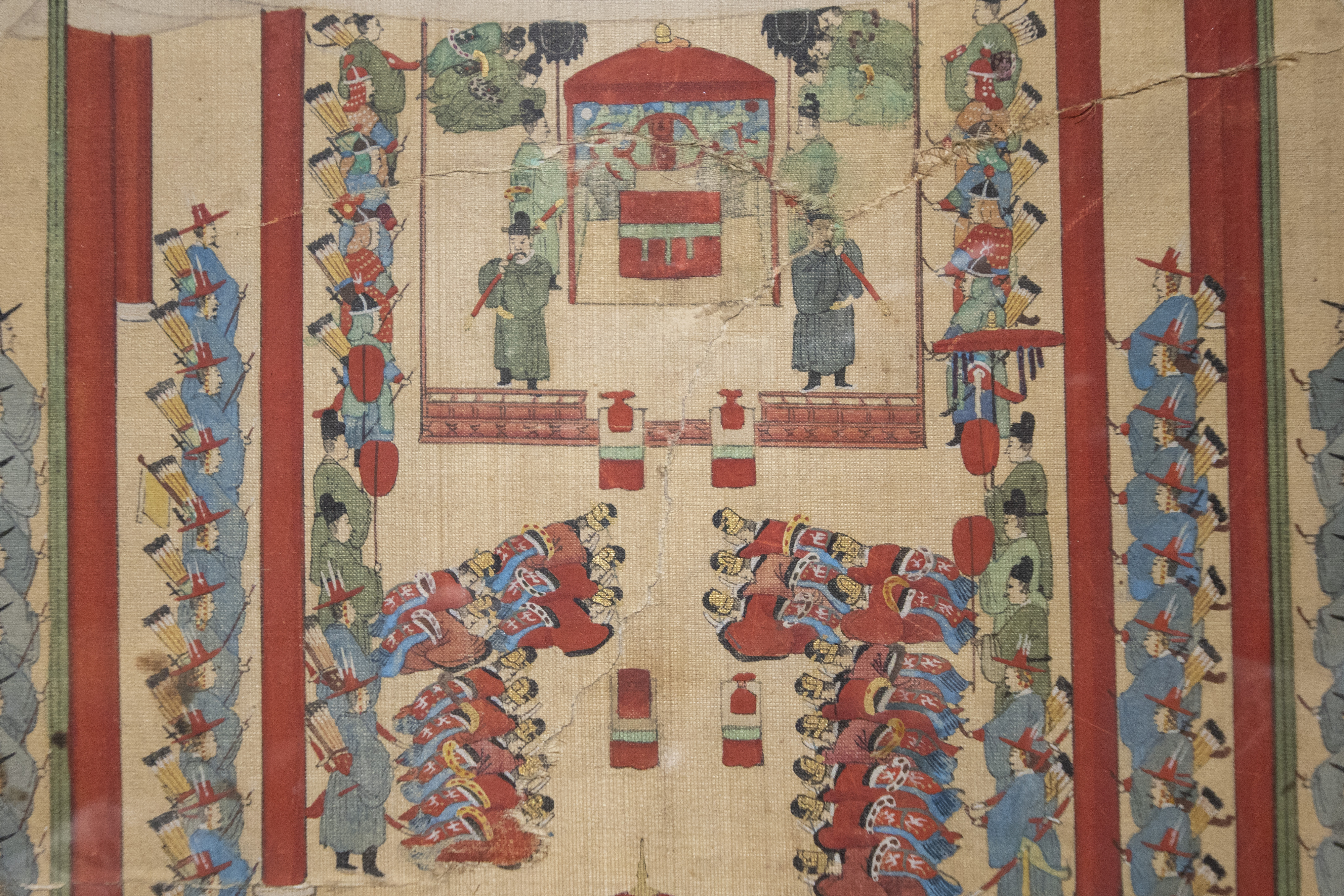 1783년 그린 진하도. 아래쪽 신하들이 엎드린 사이에 효손은인 함(왼쪽)과 유서 함(오른쪽)이 놓여 있다. 류재민 기자