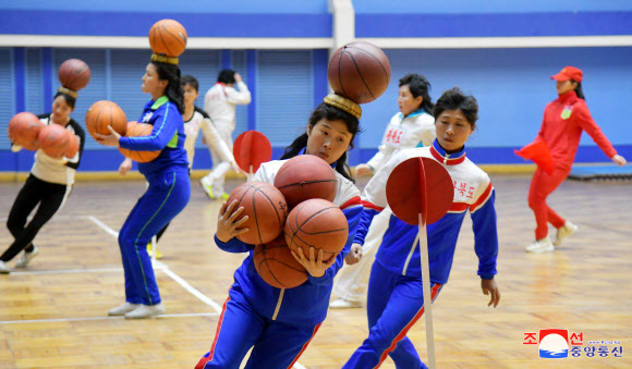 북한, 3.8국제부녀절 114주년 기념 체육 유희오락경기