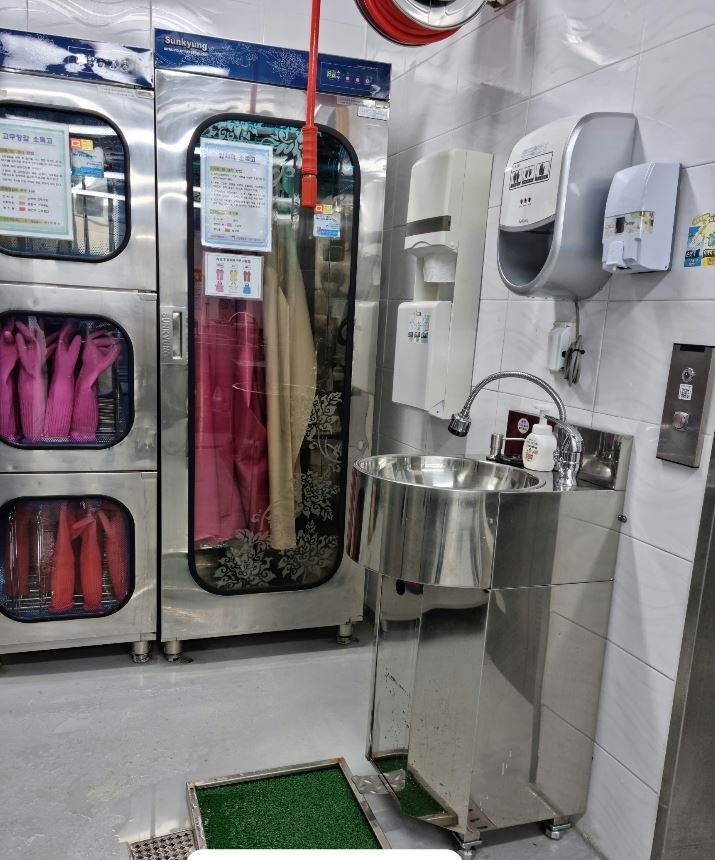 서울 성동구가 점검한 지역 내 한 집단급식소 시설 모습. 성동구 제공