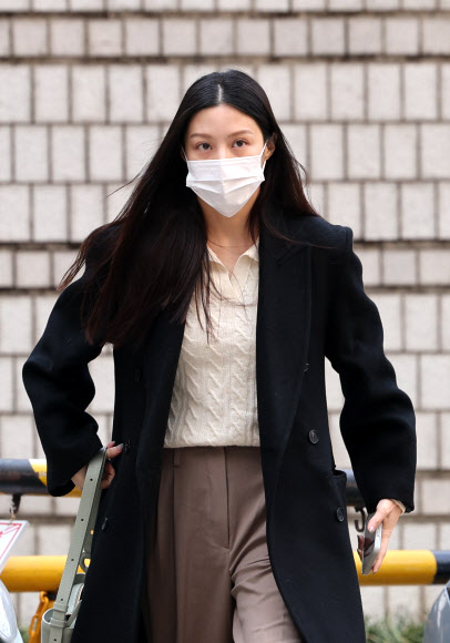 법정 향하는 조민