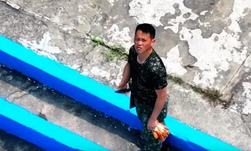 중국인 유튜버가 29일 오후 1시 10분쯤 DJI 드론으로 대만육군 진먼방어지휘부 산하 얼단다오 수비대대를 촬영 영상. 2024.3.29 ‘별 연구 20년’ 유튜브