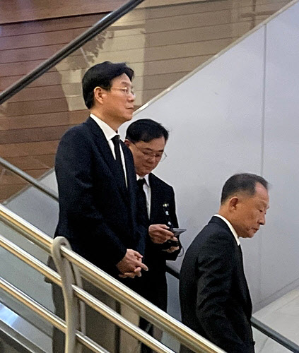 조석래 효성 명예회장 빈소 향하는 이관섭 대통령비서실장