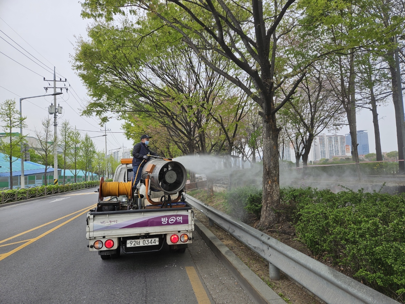 서울 동대문구 보건소의 방역소독 차량의 모습. 동대문구 제공