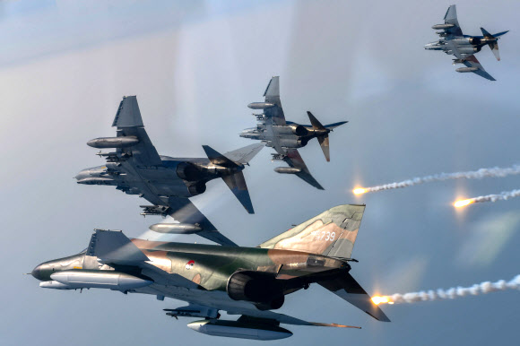 F-4E 팬텀 ‘필승편대’ 국토순례비행
