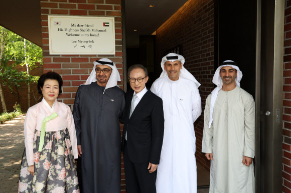 UAE 대통령 만난 이명박 전 대통령