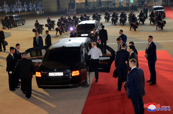 푸틴, 평양 도착