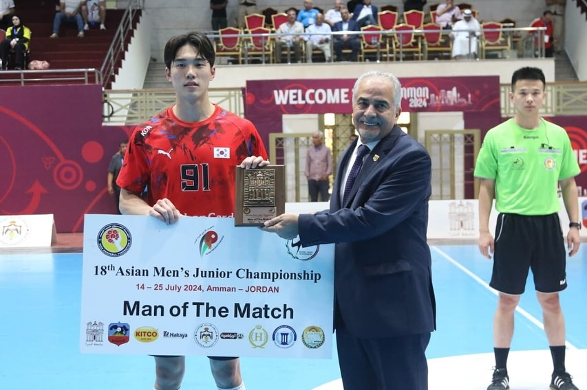 대만전에 이어 카타르전에서도 MOM(MAN OF THE MATCH)에 선정된 최지환(원광대). 대한핸드볼협회 제공